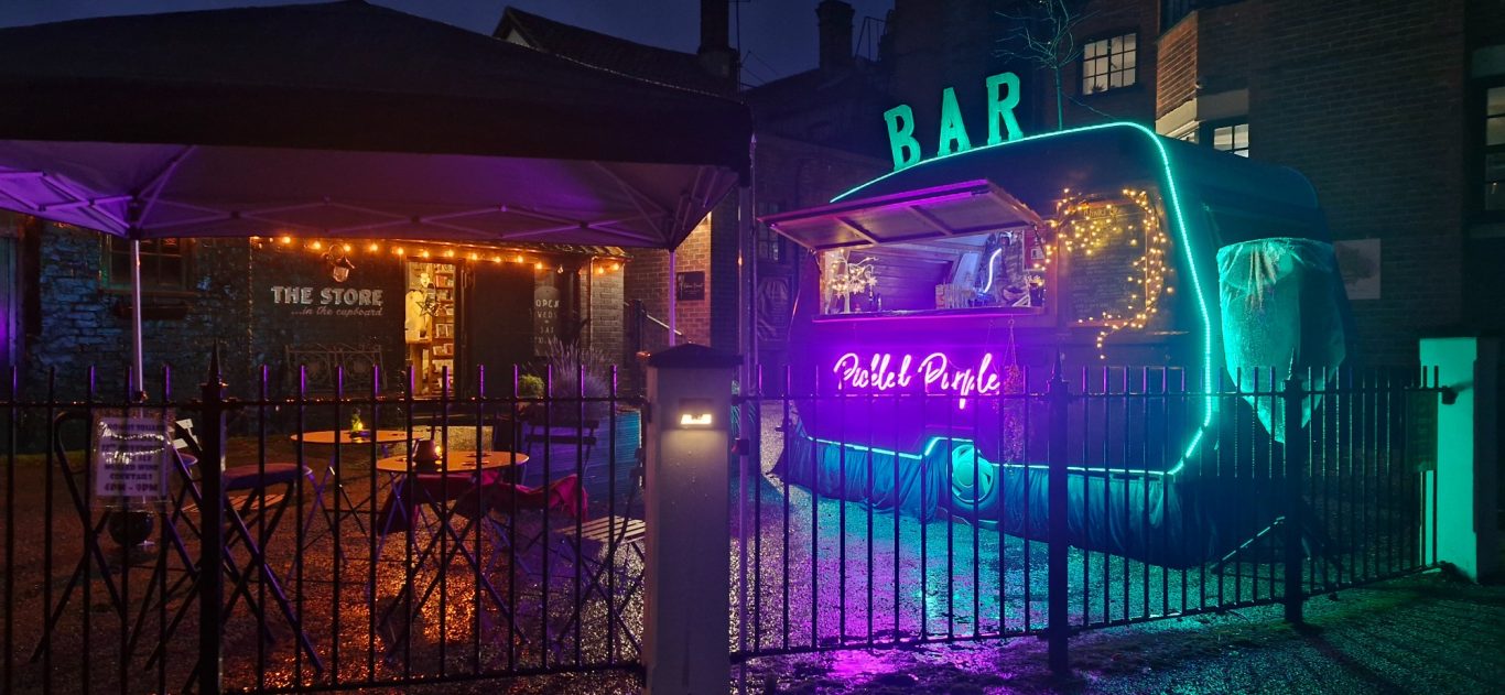 Saxmundham in the rain Pickled Purple mobile bar suffolk